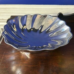 NWT Wilton Armetale Eddy Large 2 Qt Serving Bowl